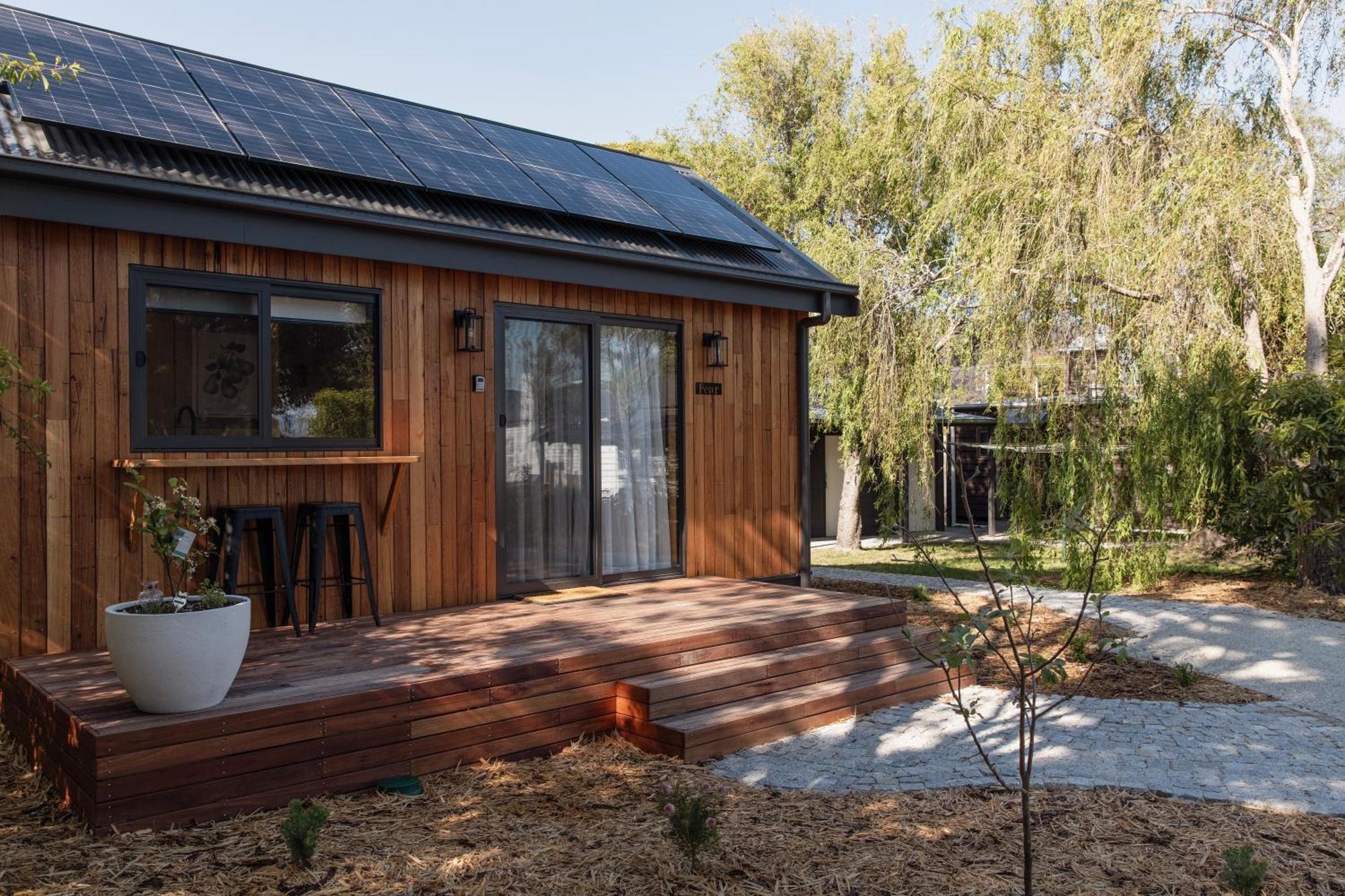 Bicheno Garden Cottages Bagian luar foto
